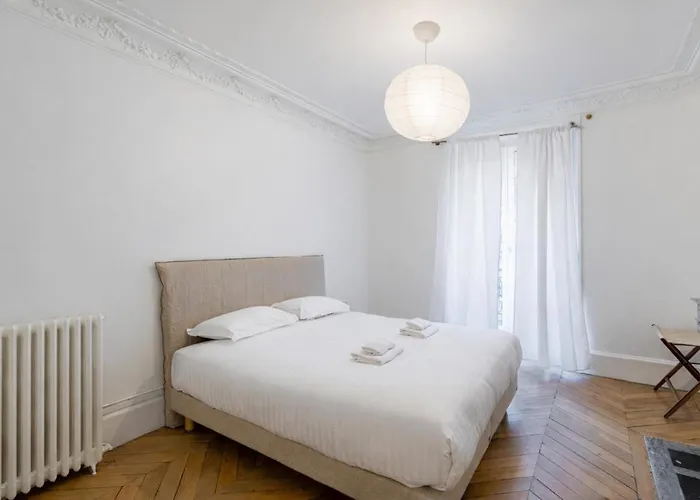 Διαμέρισμα Guestready - Charming Retreat In The 11th Arr. *