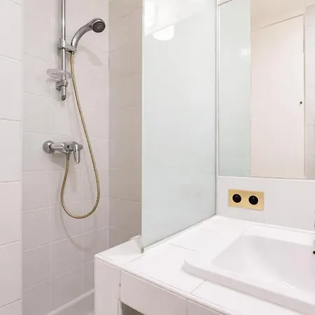 Apartment Guestready - Charming Retreat In The 11th Arr.
