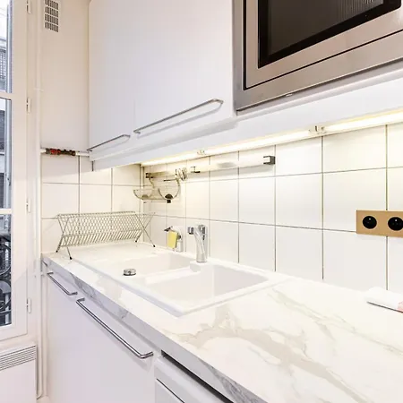 Apartment Guestready - Charming Retreat In The 11th Arr.